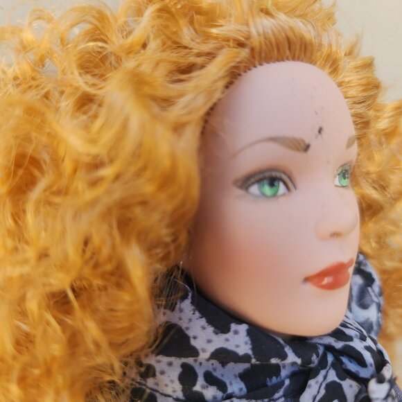 Tonner Doll Tyler Wentworth Curly RED HAIR 16” Fashion Green Eyes - Picture 5 of 15
